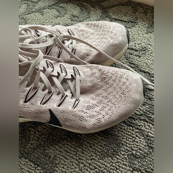 Nike Zoom 8.5 - Picture 2 of 4